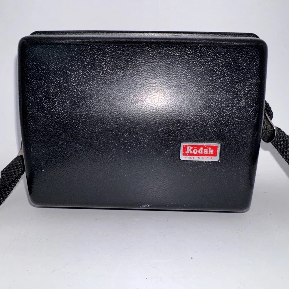 1968 Kodak Instamatic 414 Camera ☆ Made In Rochester, NY, USA ☆ One Owner ☆‎